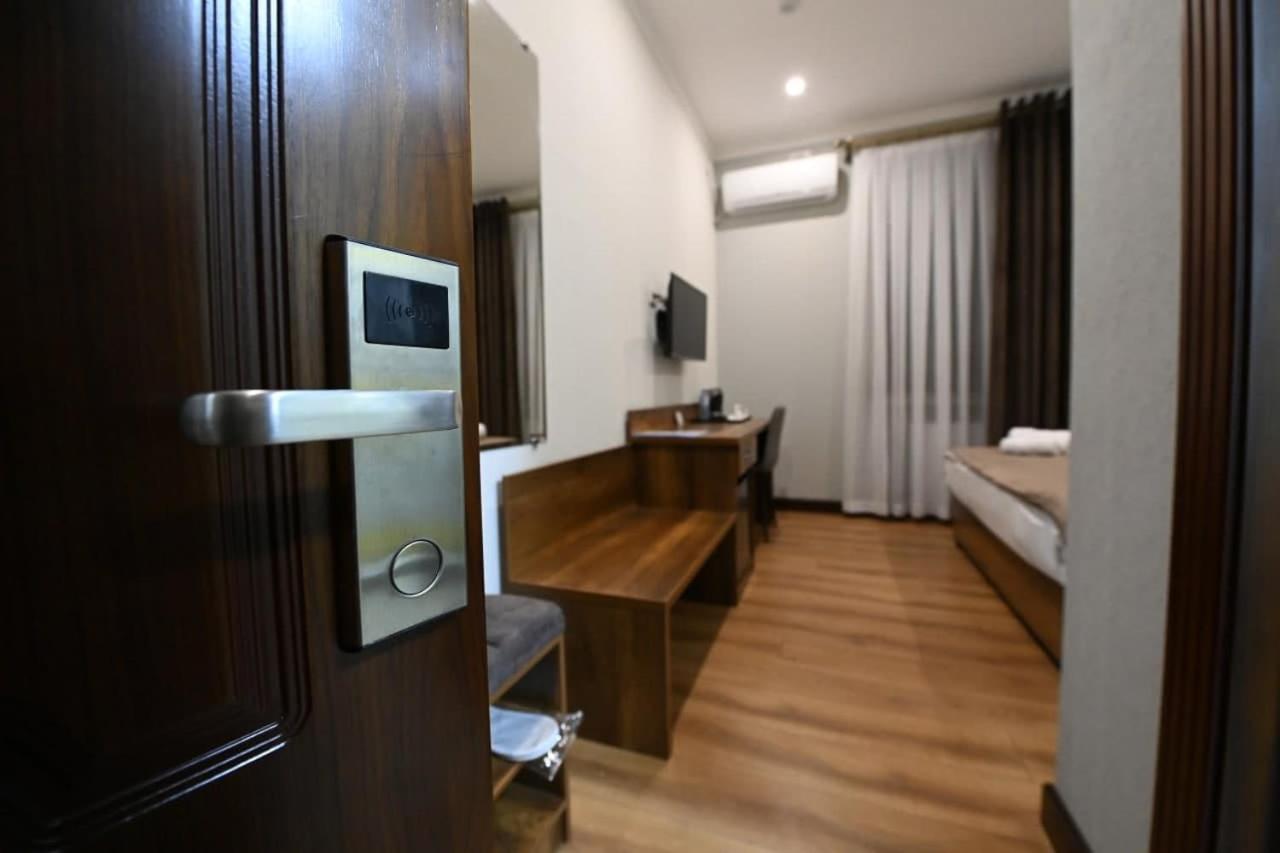 Hotel Atlas Elite 塔什干 外观 照片